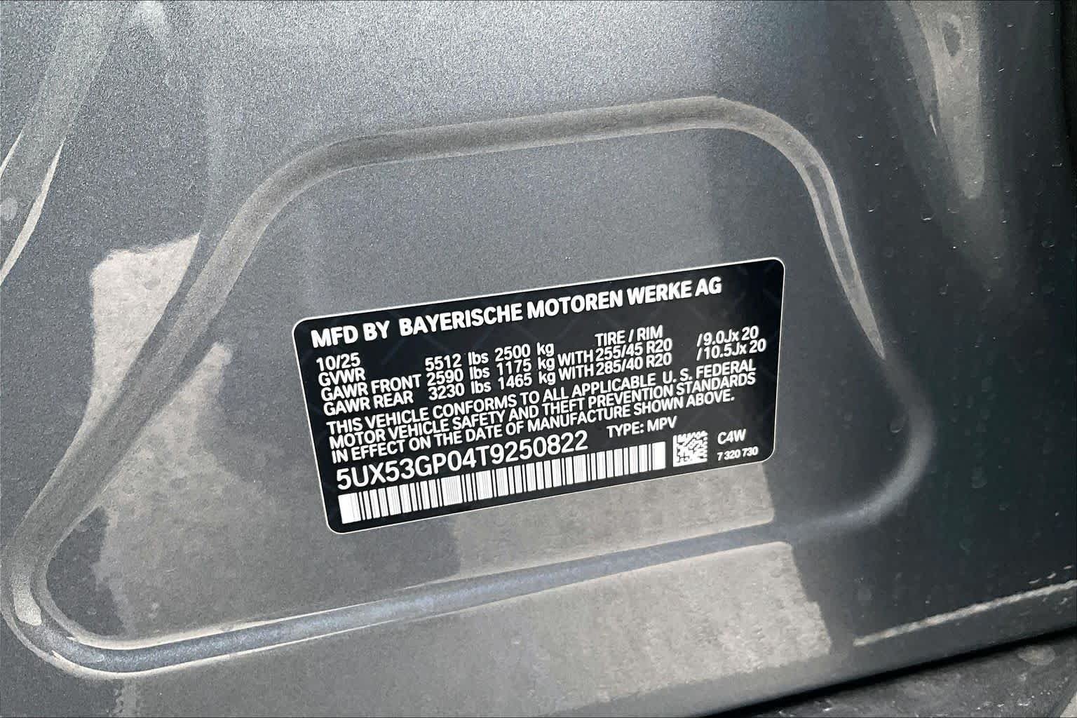 Used 2026 Skyscraper Grey Metallic BMW 30 xDrive image 35