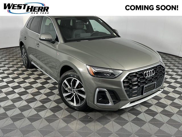 2023 Audi Q5 S line Premium Plus