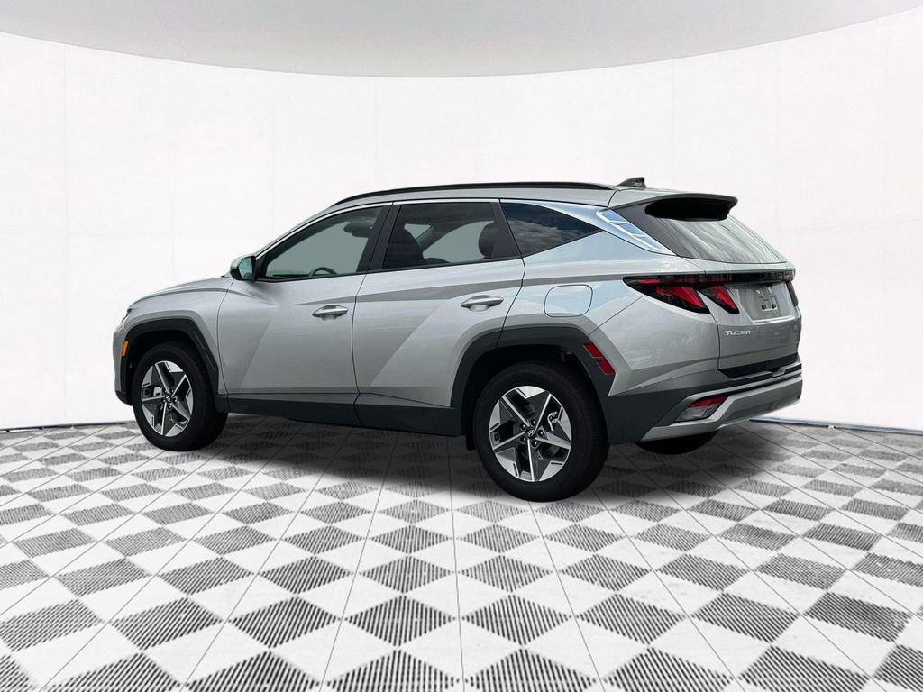 New 2026 Silver Hyundai SEL image 7