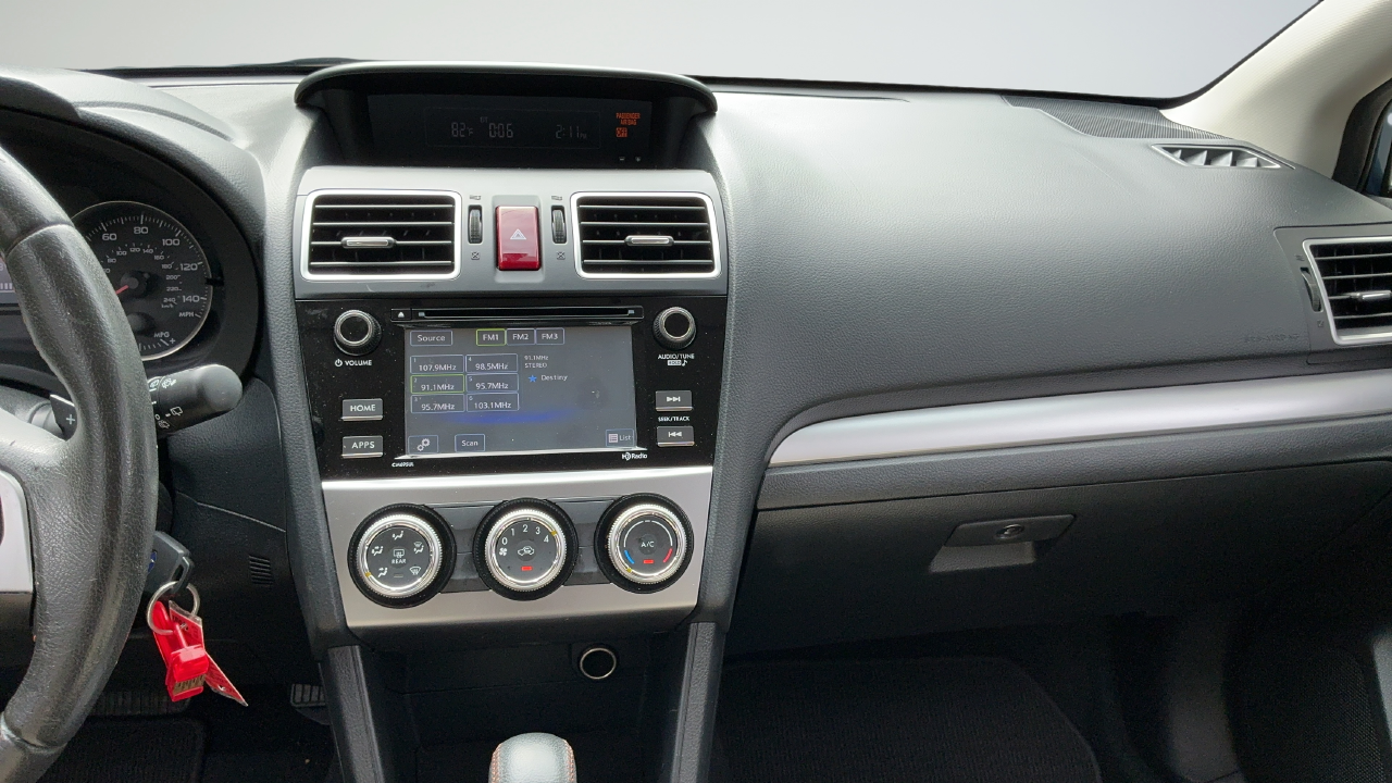 Used 2016 Blue Subaru 2.0i Premium image 8