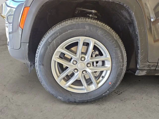 New 2026 Gray Jeep Laredo X image 15