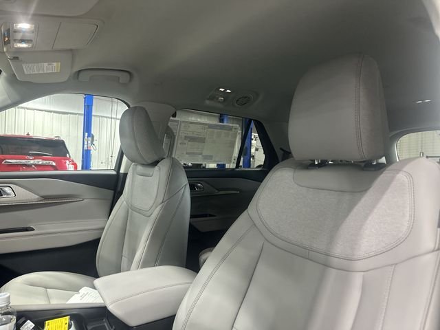 New 2026 Carbonized Gray Metallic Ford Active image 20