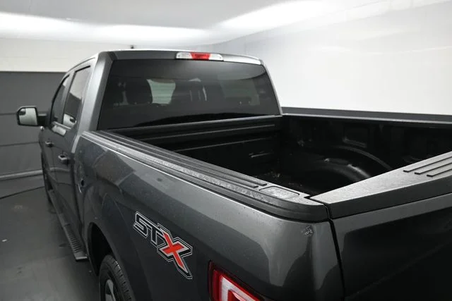 Used 2019 Gray Ford XL image 9