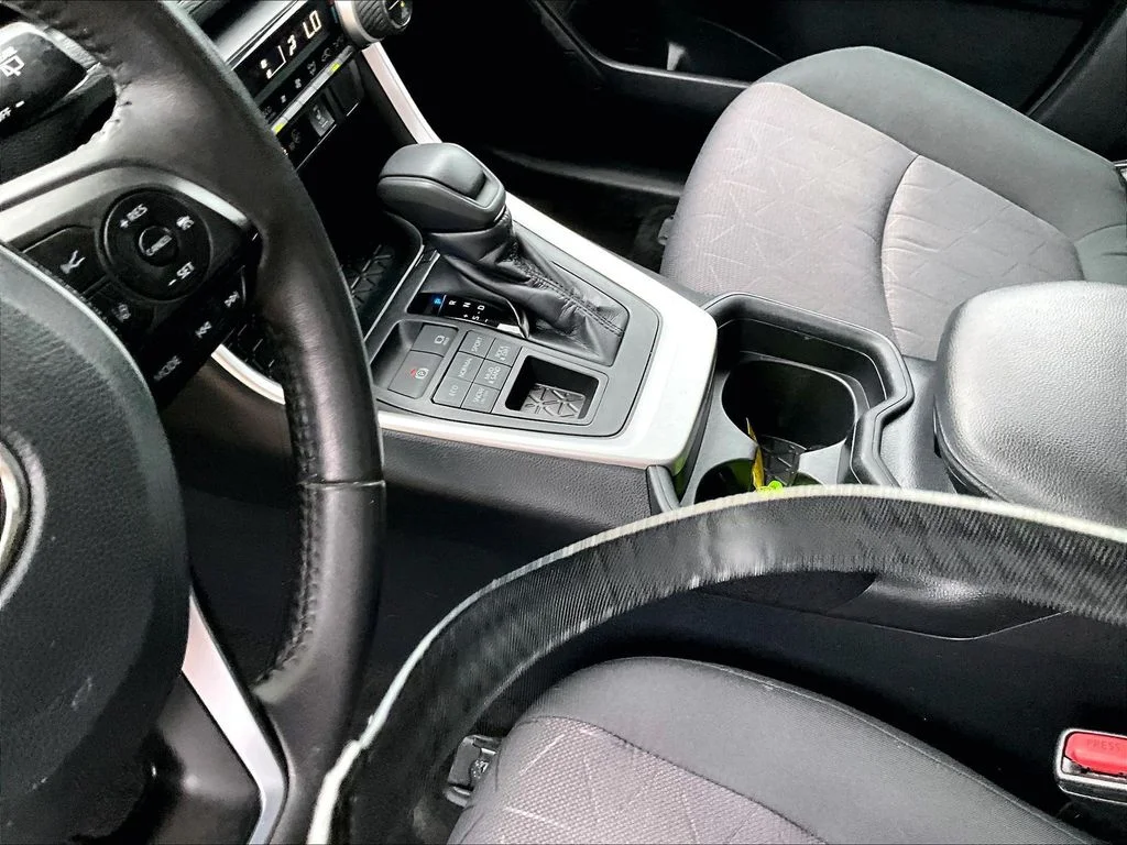 Certified Used 2019 Gray Toyota XLE image 21