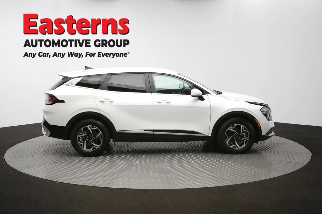 Used 2023 White Kia LX image 42