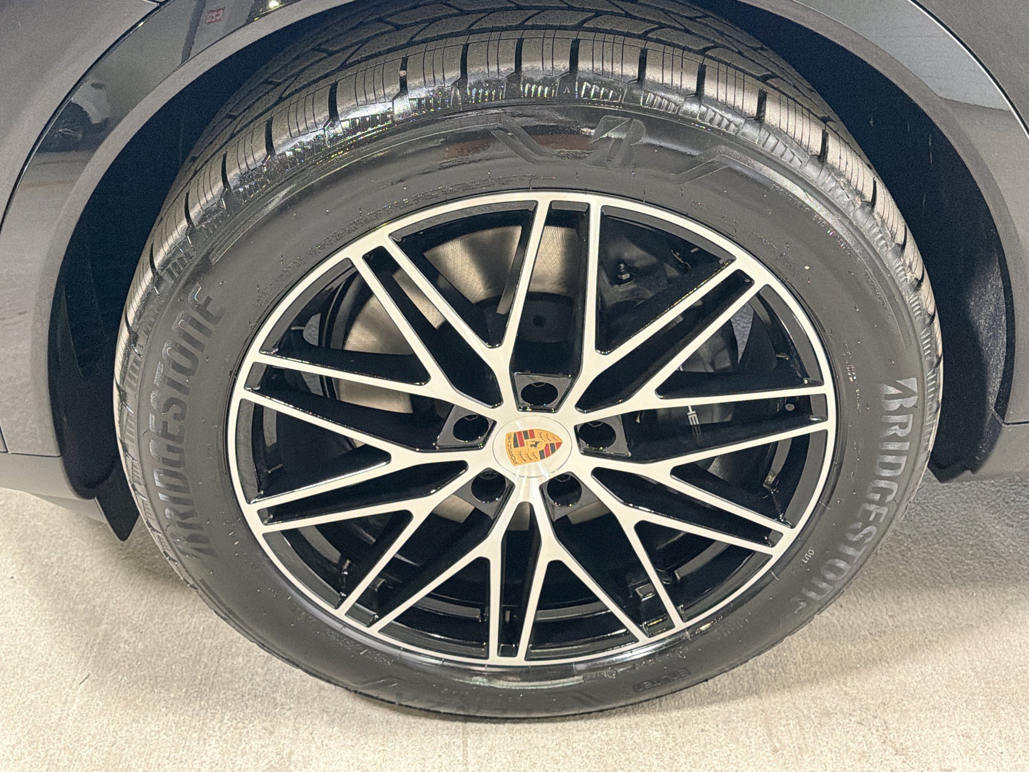 New 2026 Chromite Black Metallic Porsche  image 40
