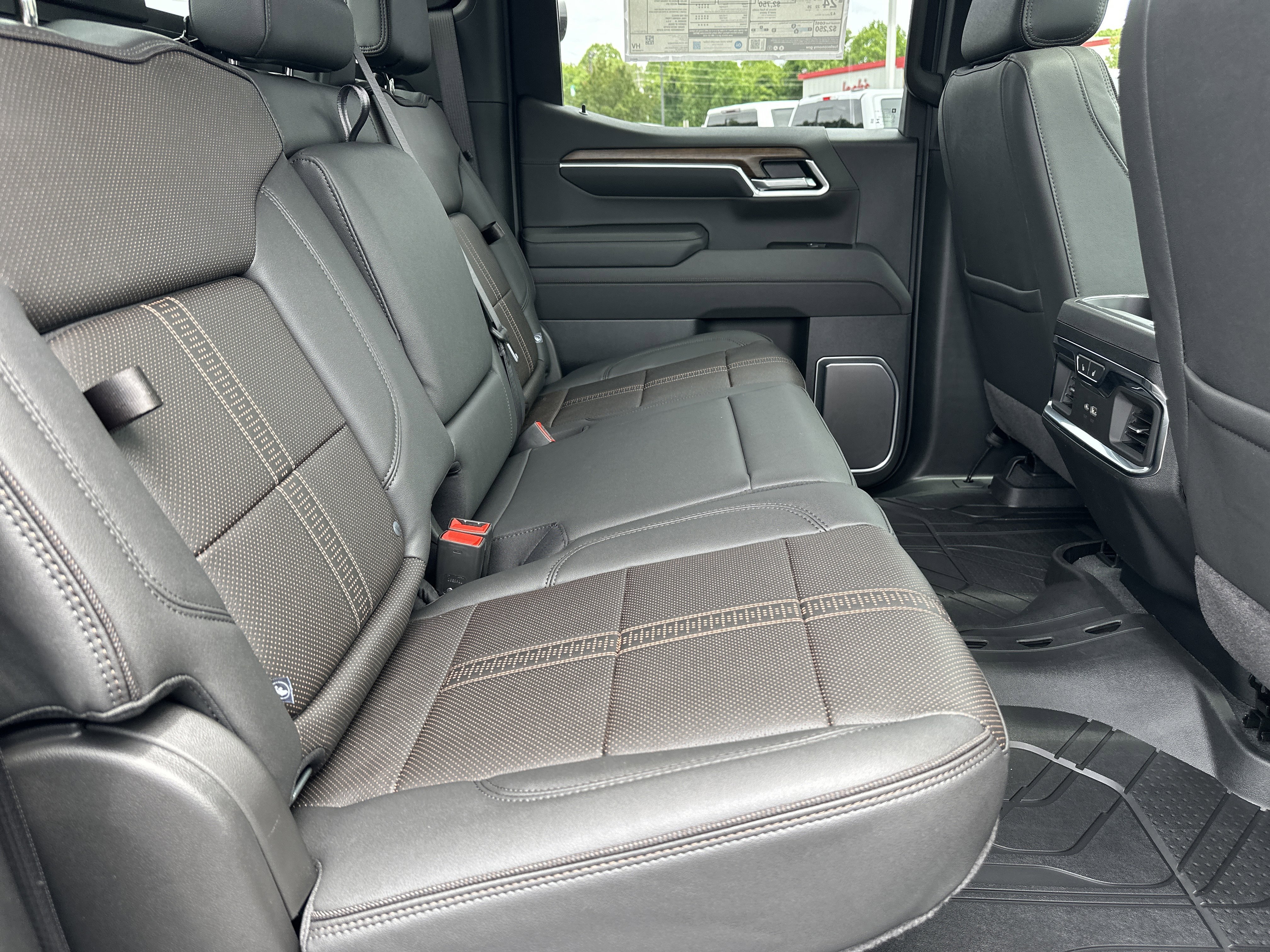 2026 Chevrolet Silverado 1500 High Country - Photo 16