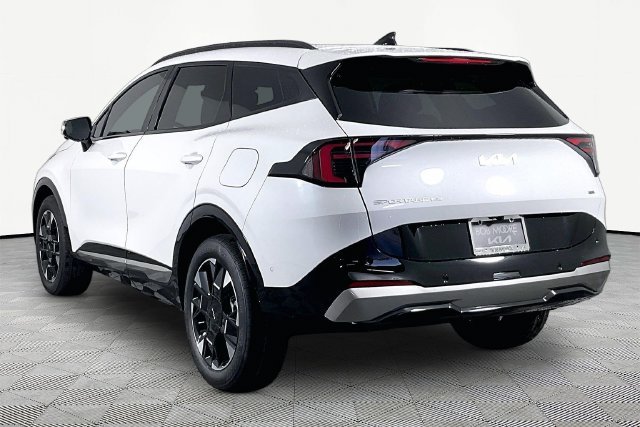 New 2027 White Kia SX-Prestige image 4