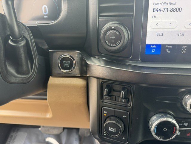 Certified Used 2023 Oxford White Ford LARIAT image 24