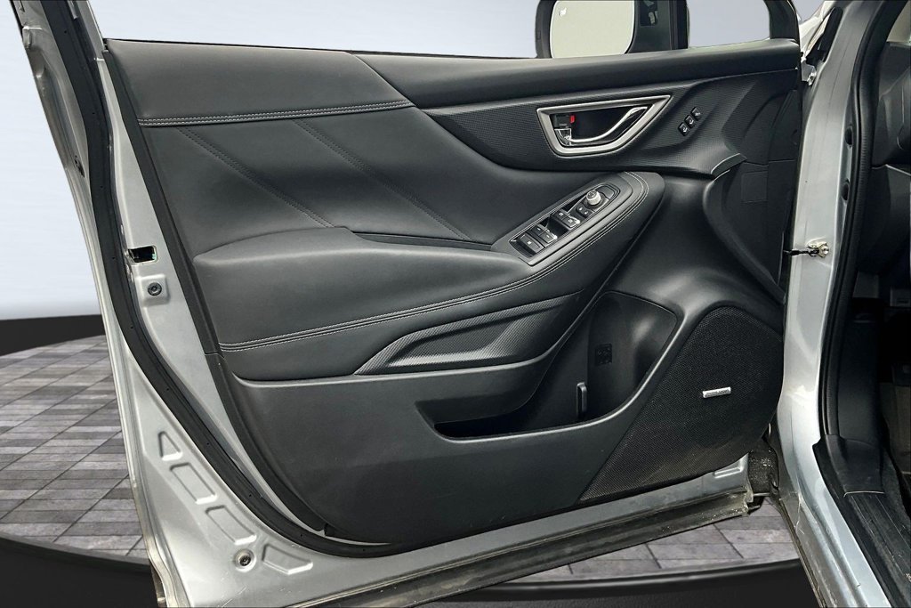 Used 2021 Silver Subaru Touring image 20