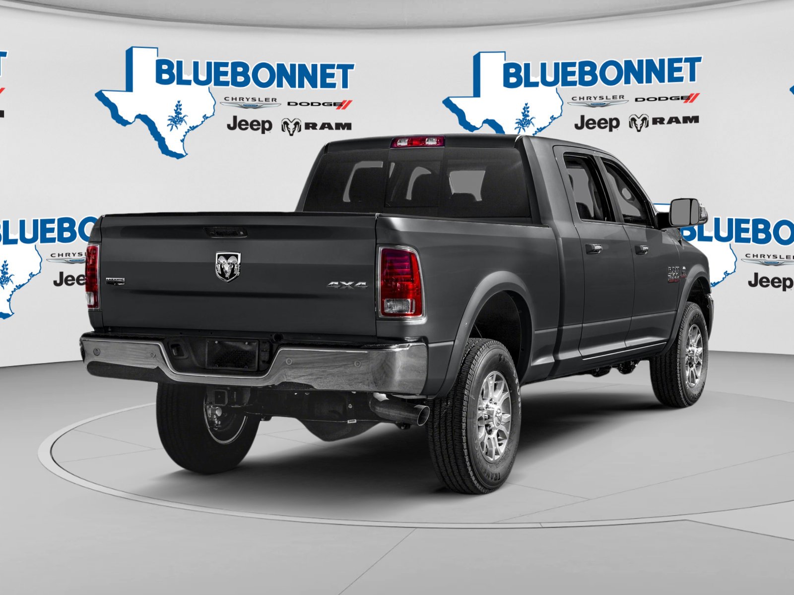 Used 2016 Granite Crystal Metallic Clearcoat Ram Laramie image 2