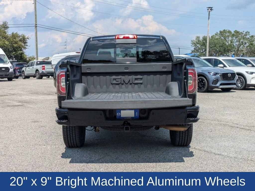 Used 2017 Onyx Black GMC SLT image 13