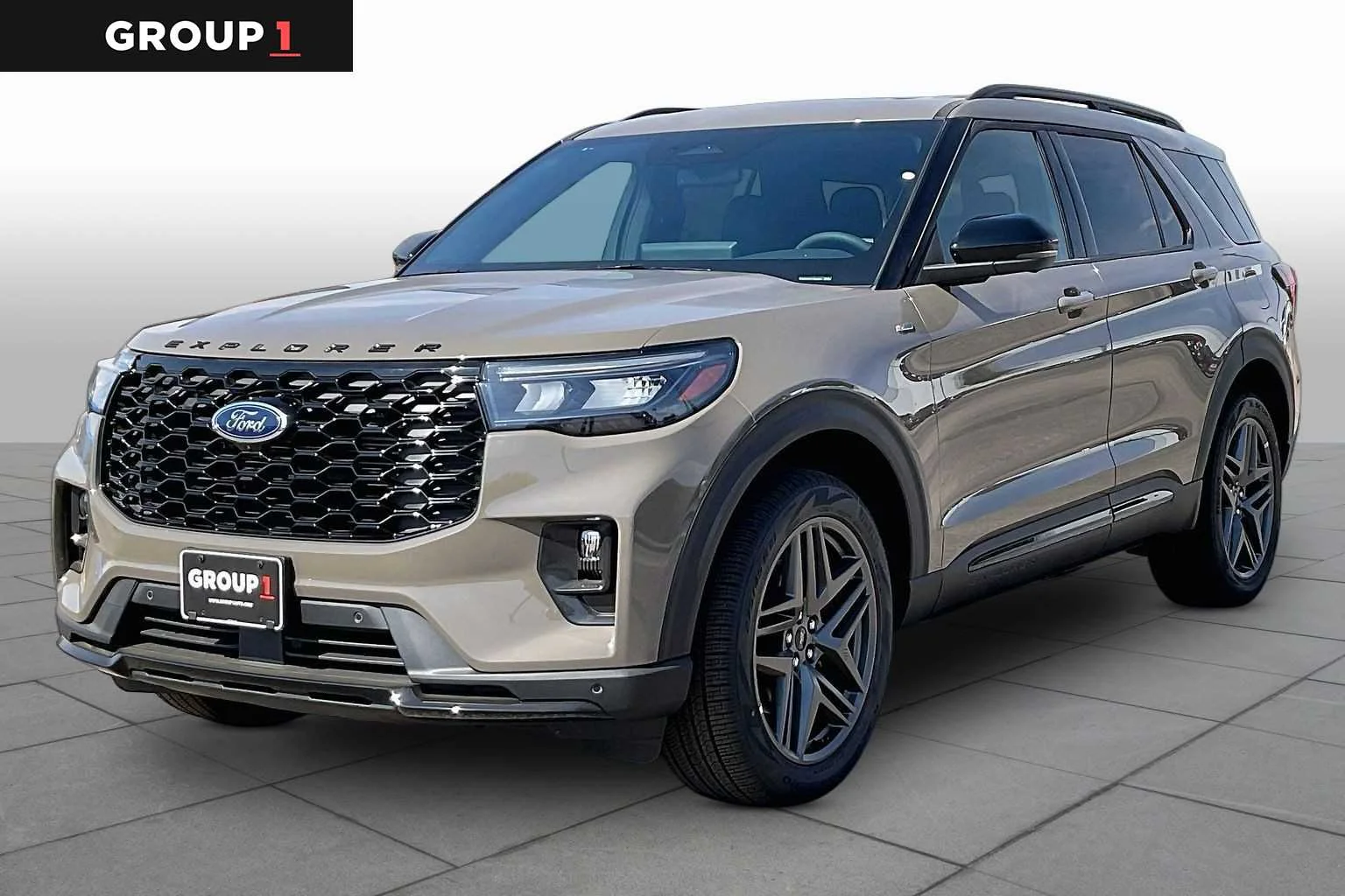 2026 Ford Explorer ST-LINE 4WD's photo