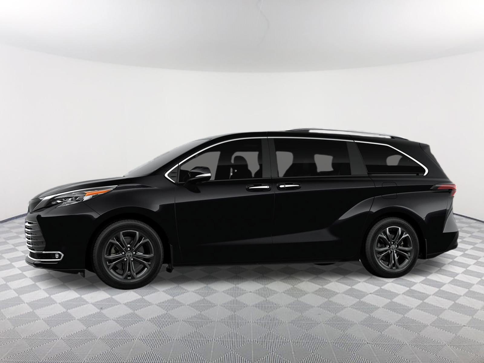 New 2026 Midnight Black Met Toyota Platinum image 3