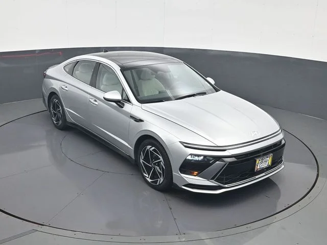 Certified Used 2024 Silver Hyundai SEL image 15