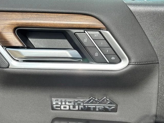 2026 Chevrolet Silverado 1500 High Country - Photo 16