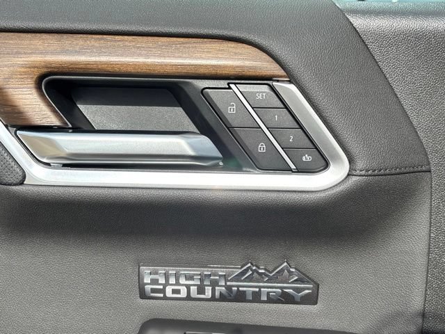 2026 Chevrolet Silverado 1500 High Country - Photo 16