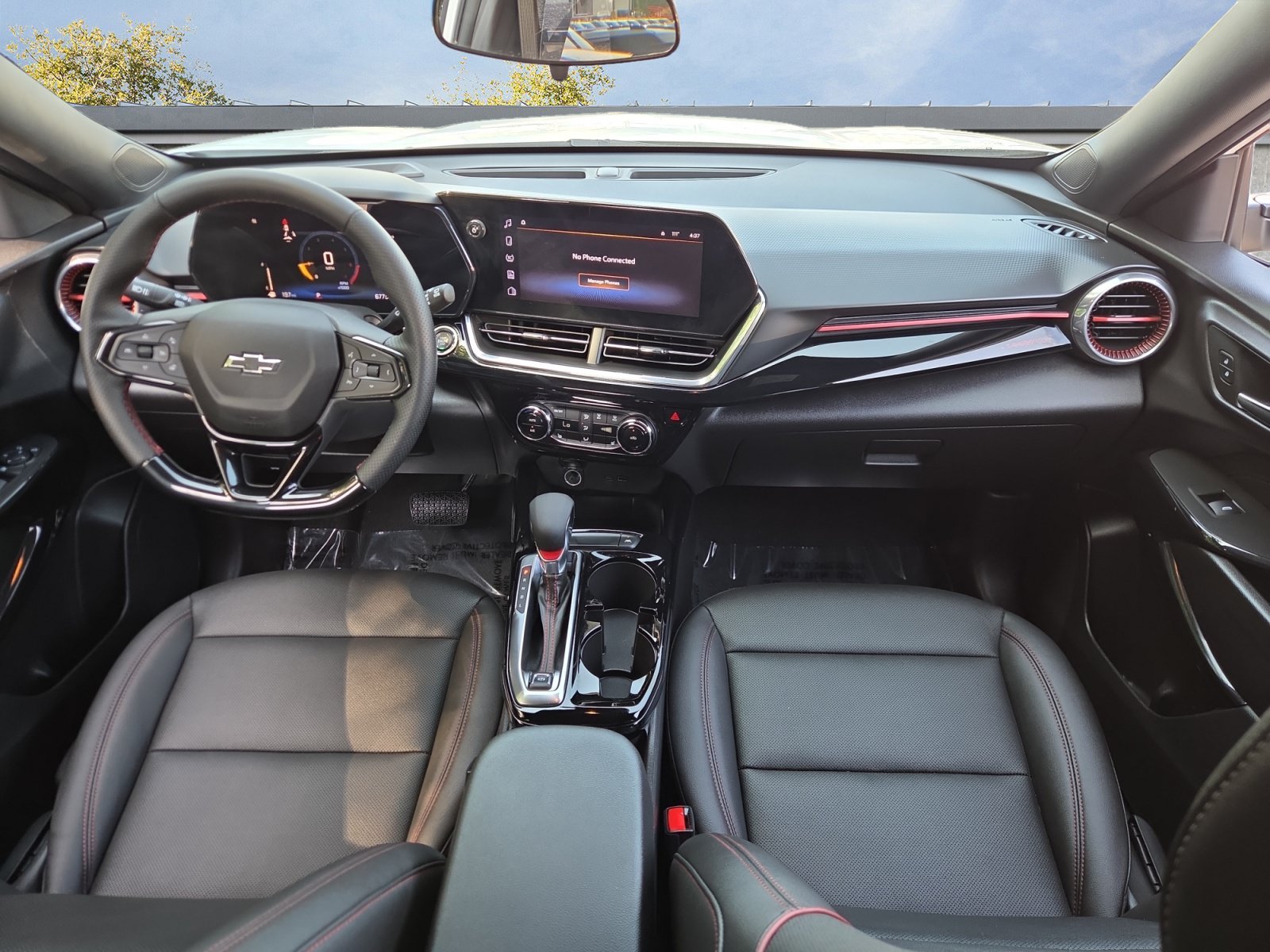 2025 Chevrolet Trax RS - Photo 11