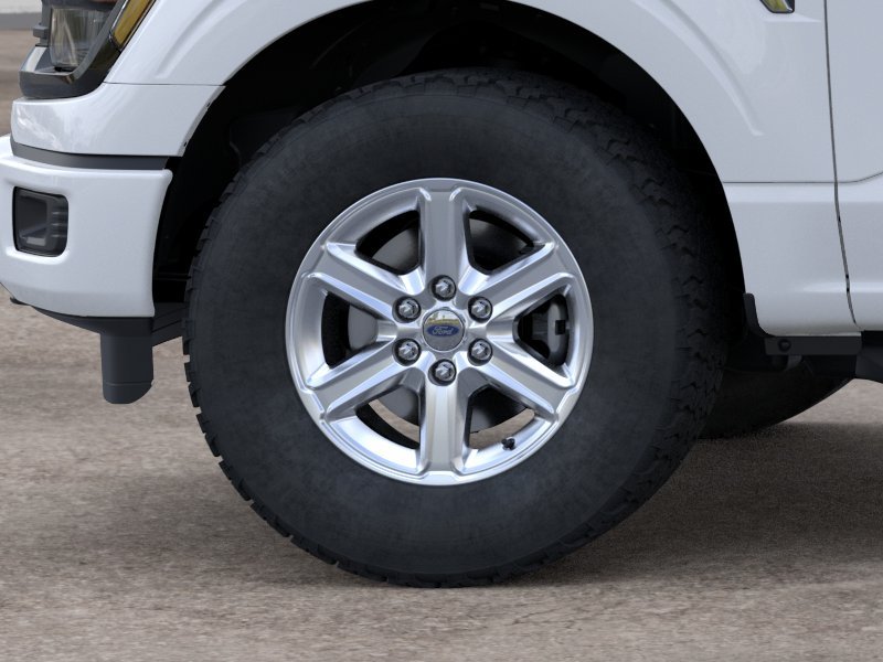 New 2026 Oxford White Ford XLT image 19