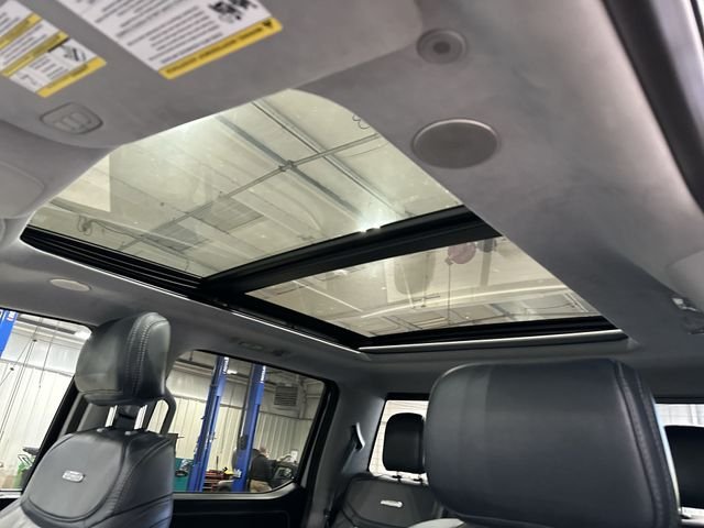 Used 2023 White Ford Limited image 20