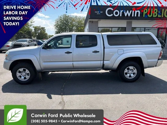Used 2013 Silver Streak Toyota  image 8