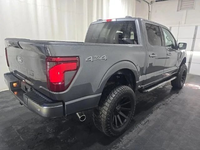 Used 2025 Gray Ford XLT image 2
