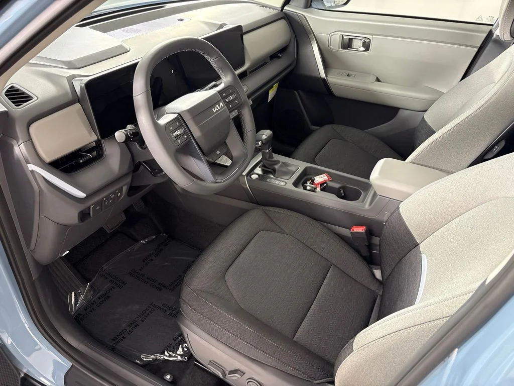 New 2027 Blue Kia S image 27
