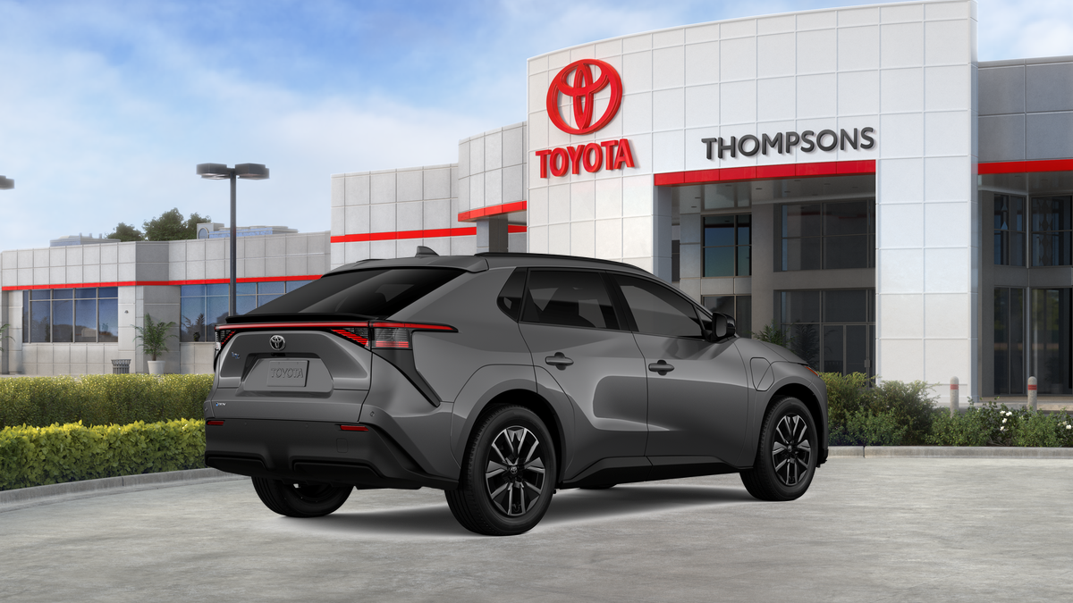 2026 Toyota bZ XLE - Photo 31