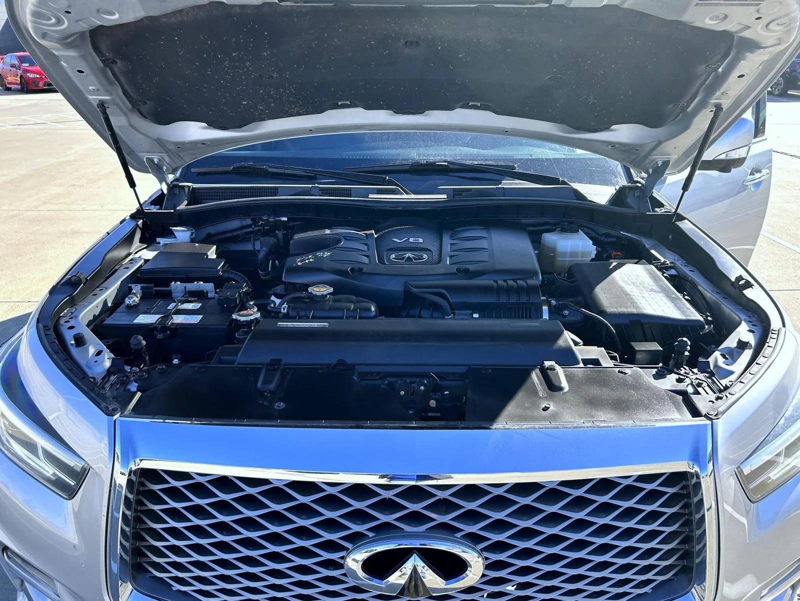 Used 2021 Silver INFINITI LUXE image 26