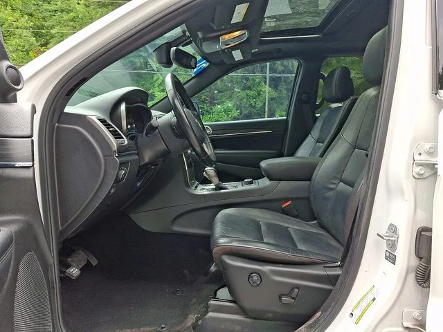 Used 2021 White Jeep Limited image 14