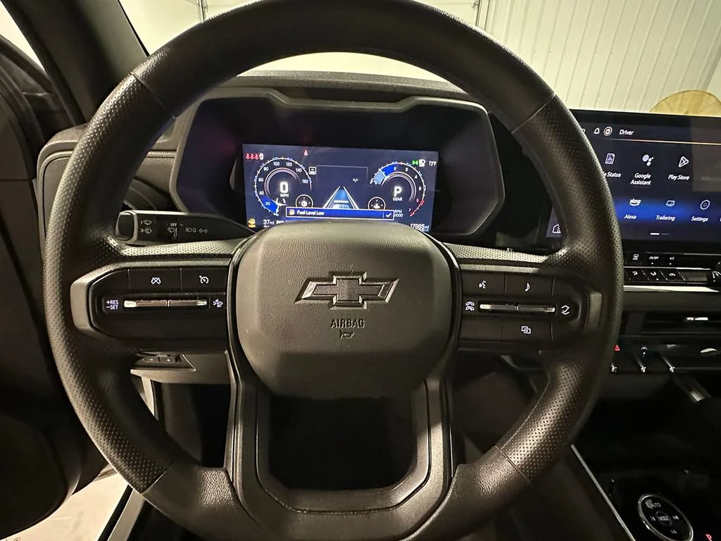 Used 2024 Summit White Chevrolet Trail Boss image 32