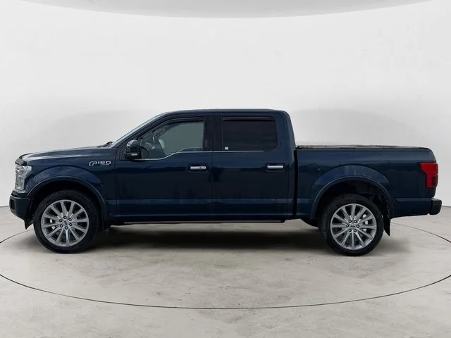 Used 2018 Blue Ford Limited image 2