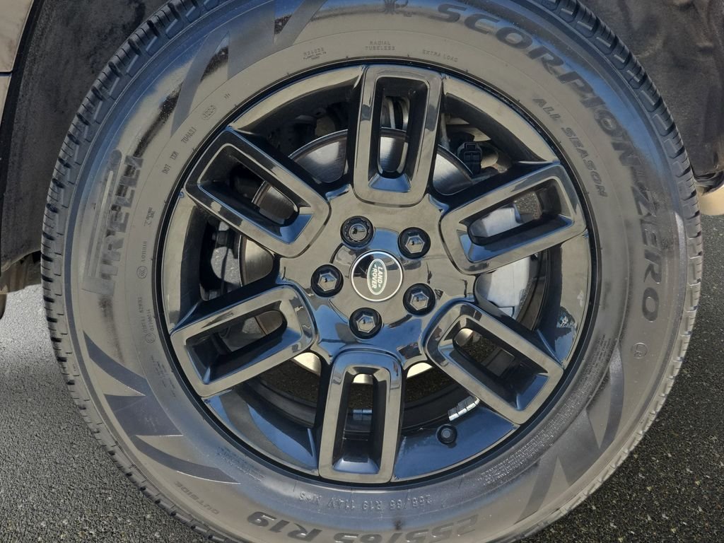 Certified Used 2023 Blue Land Rover S image 32