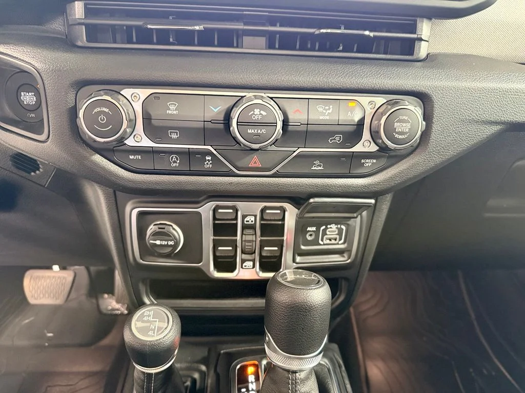 Used 2025 White Jeep Sport image 15