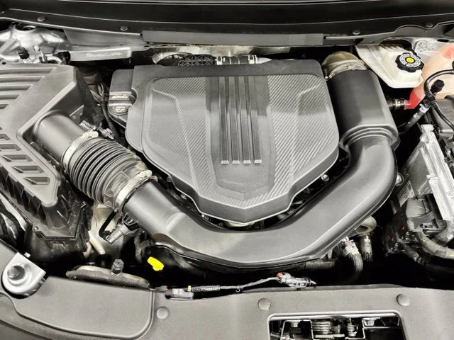 Used 2026 Sterling Metallic GMC Elevation image 25