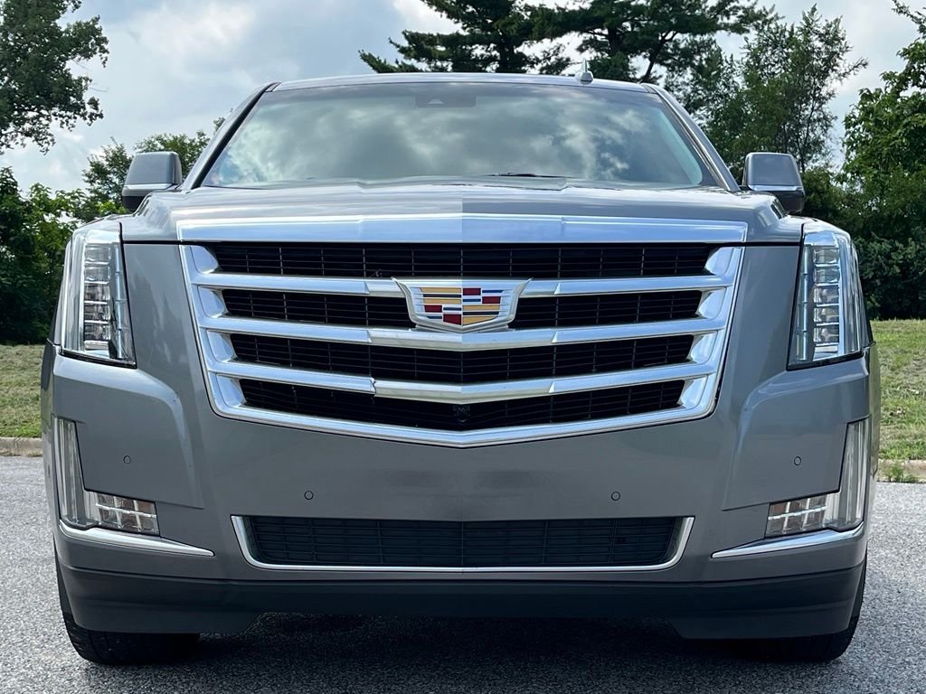 Used 2018 Cadillac Escalade Luxury with VIN 1GYS4BKJ7JR132159 for sale in Schererville, IN