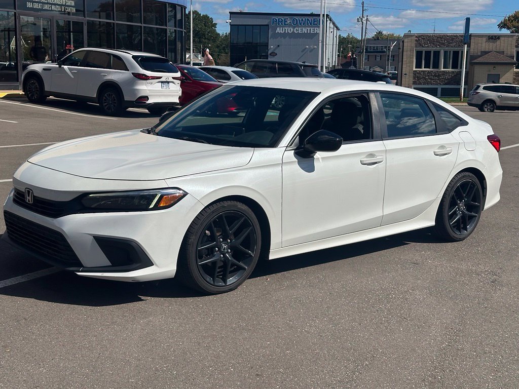 Used 2022  Honda Sport image 1