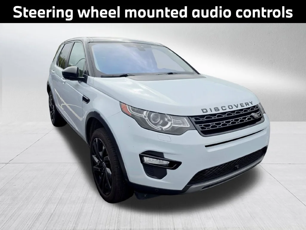Used 2017 White Land Rover HSE image 5