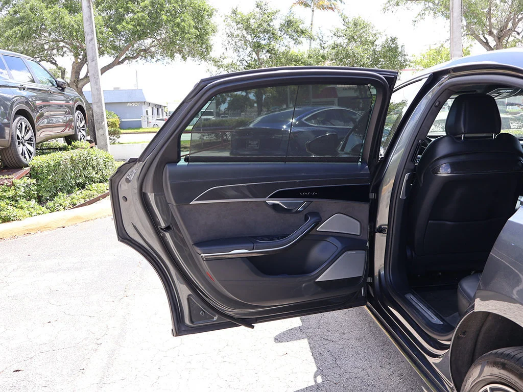 Used 2020 Gray Audi 4.0T image 32