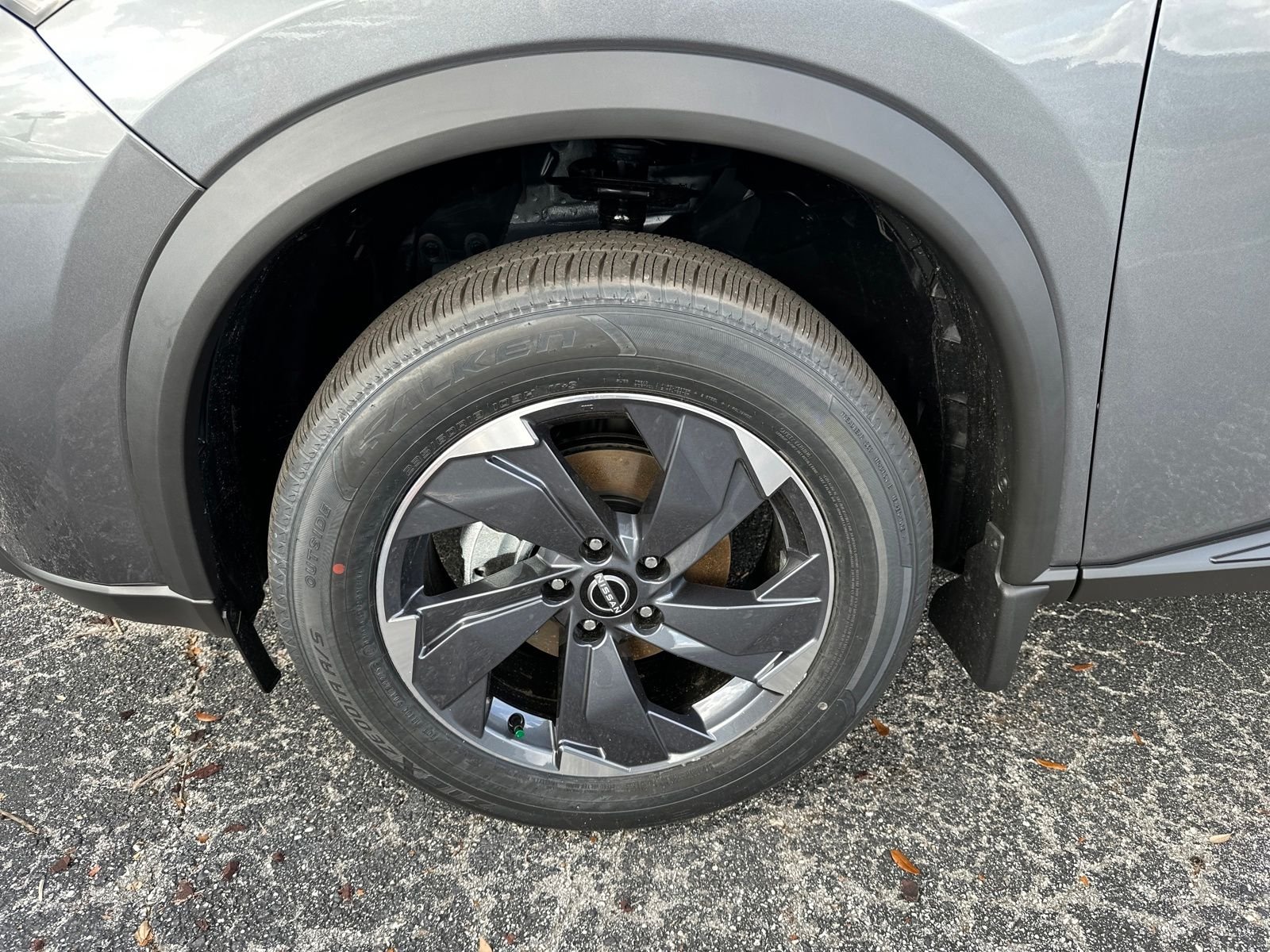 New 2026 Nissan Rogue SV 4D Sport Utility