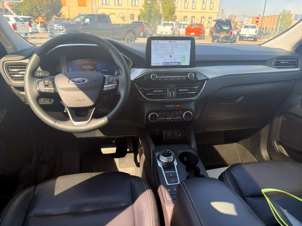 2022 Ford Escape Titanium - Photo 8