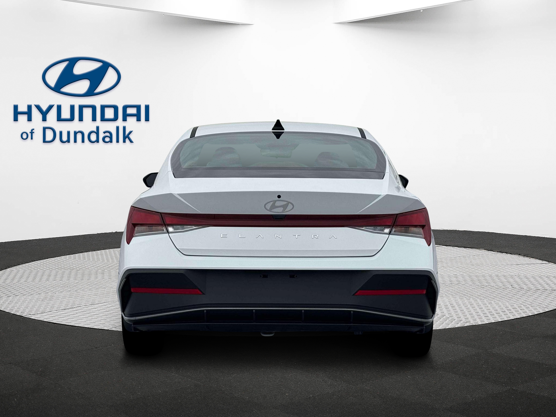 New 2026 White Hyundai SE image 18