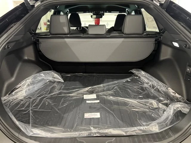 2026 Toyota bZ XLE - Photo 18