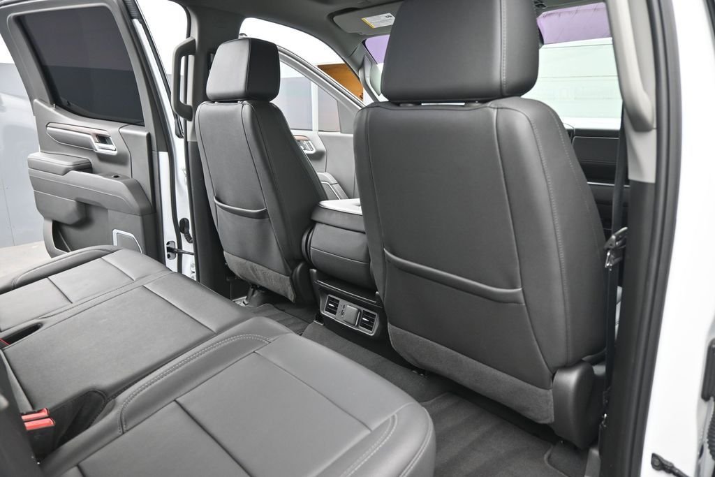 Used 2025 White GMC SLT image 16