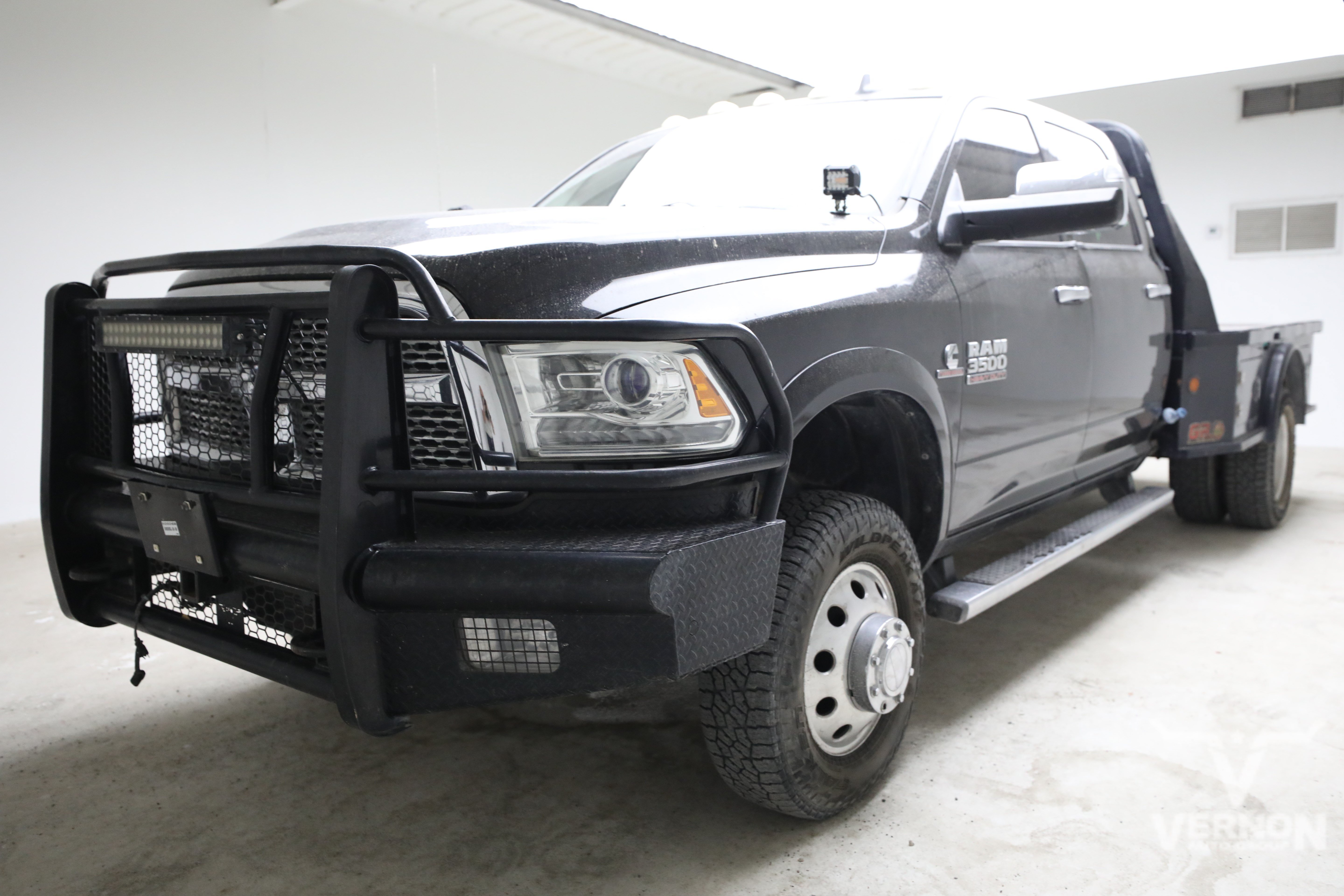 2014 RAM 3500 Laramie 4X4 Crew Cab LWB's photo