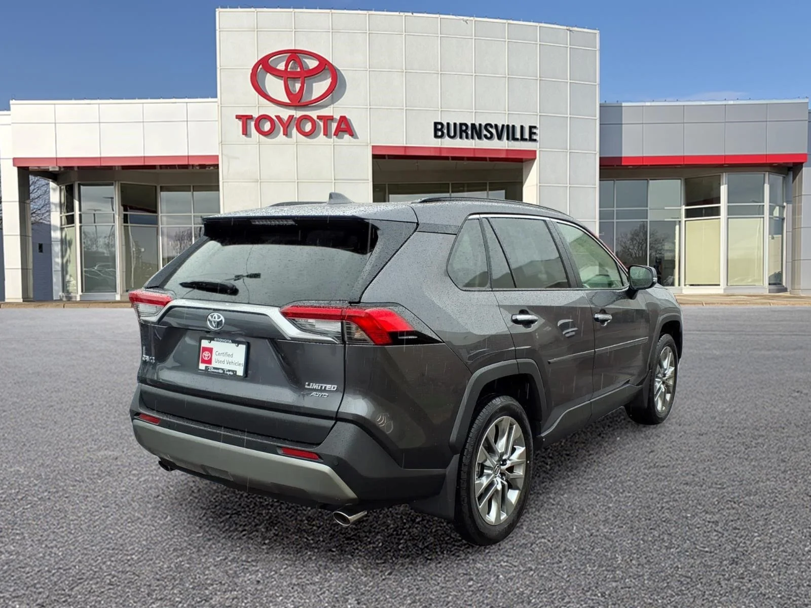 Used 2025 Gray Toyota Limited image 3