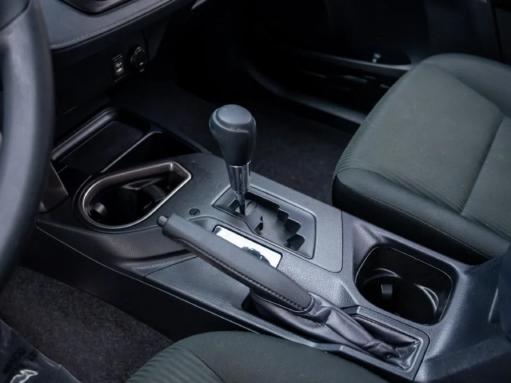 Used 2018 Gray Toyota LE image 14