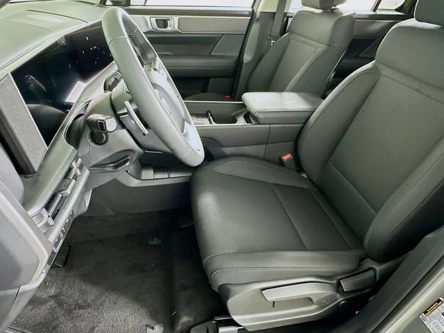 New 2026 Hyundai SANTA FE SE