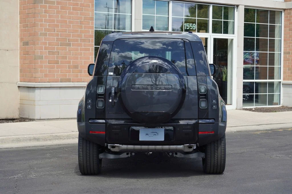 Used 2026 Gray Land Rover S image 5