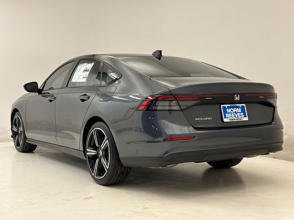 New 2026 Meteorite Gray Metallic Honda SE image 7